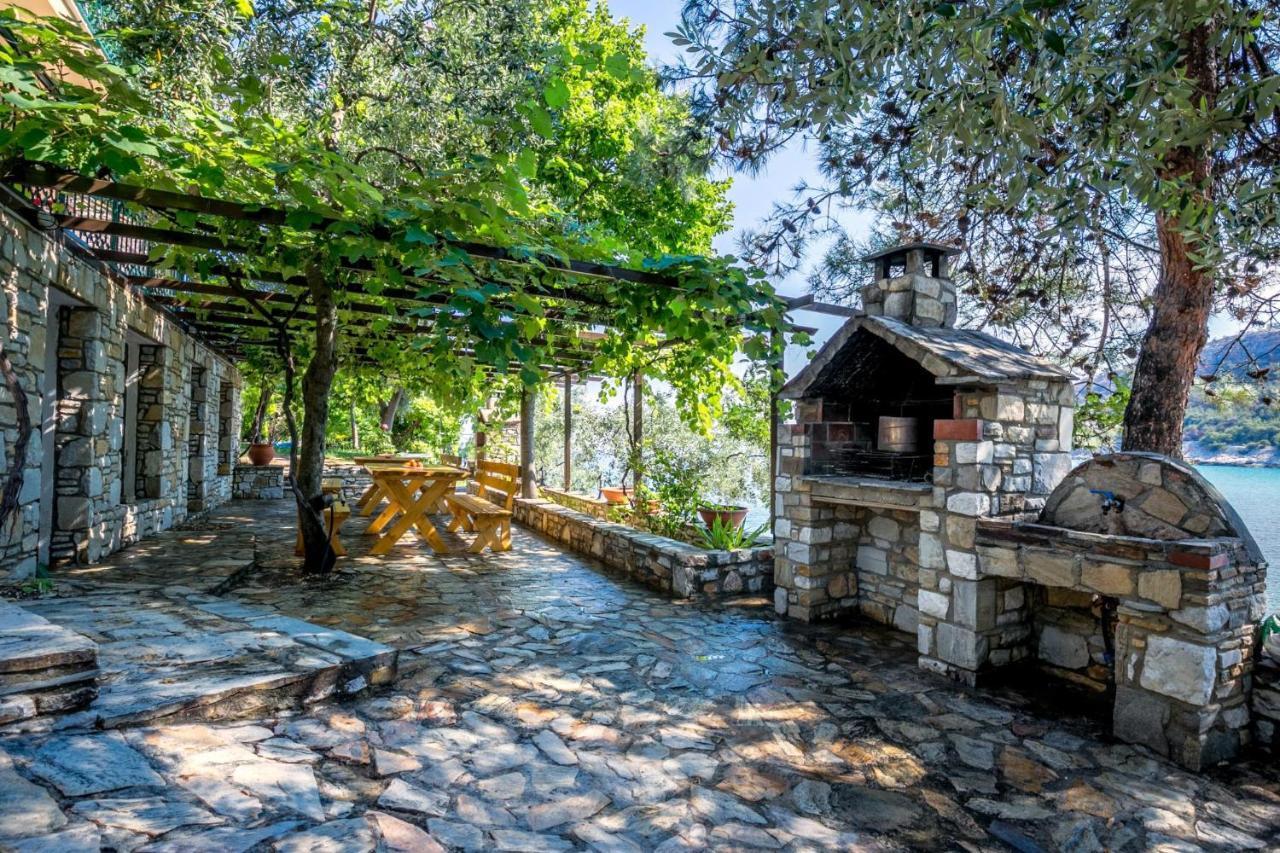 Petra Mare Apartments Alikí Zewnętrze zdjęcie